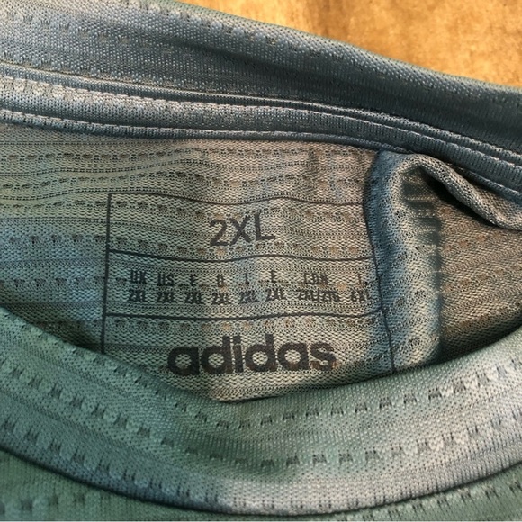 NWT Adidas BAA Boston Marathon 5K 2023 Silver Green Short Sleeve Shirt Mens XL - Picture 6 of 8